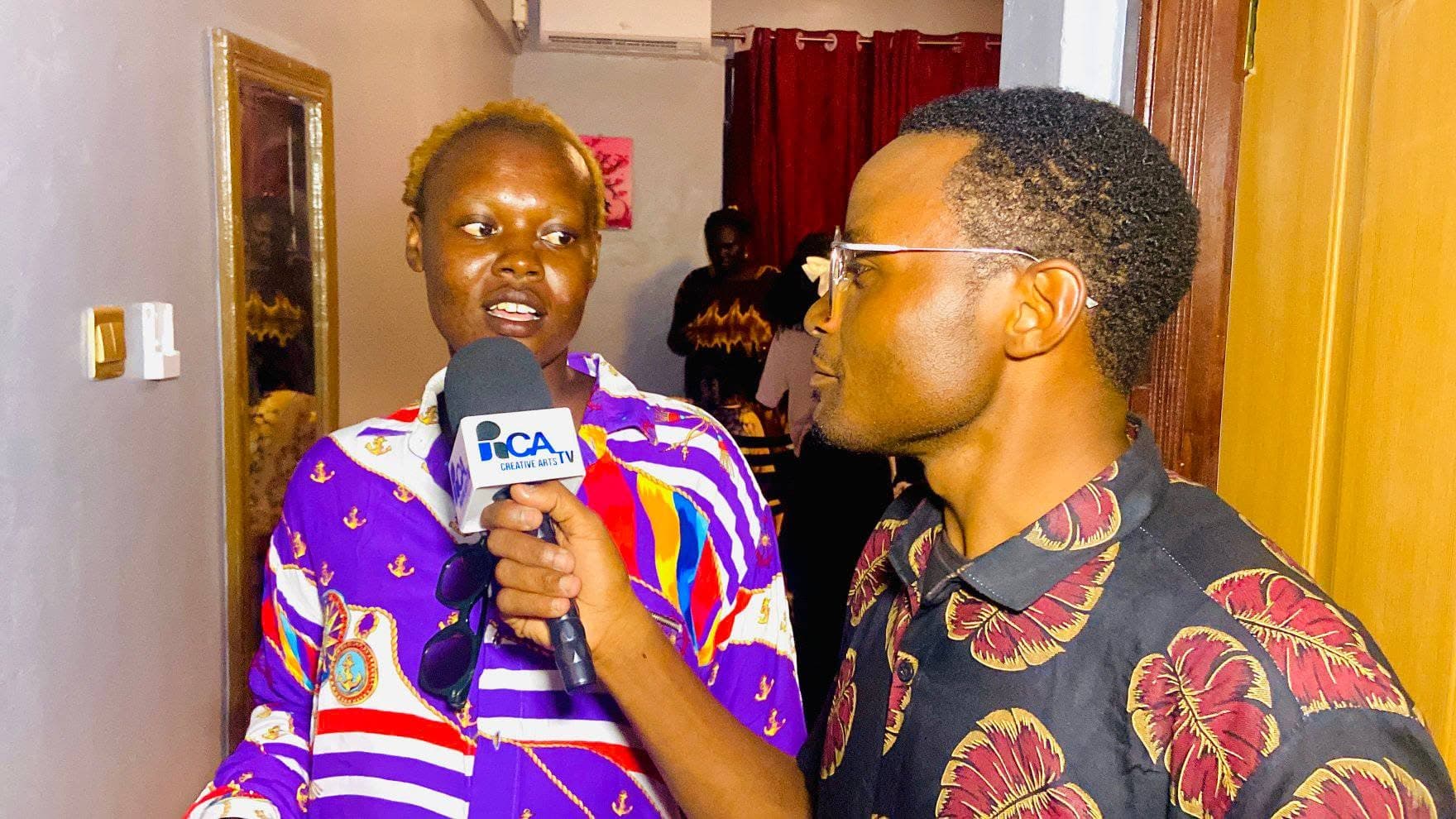 A reporter covering a community dialogue